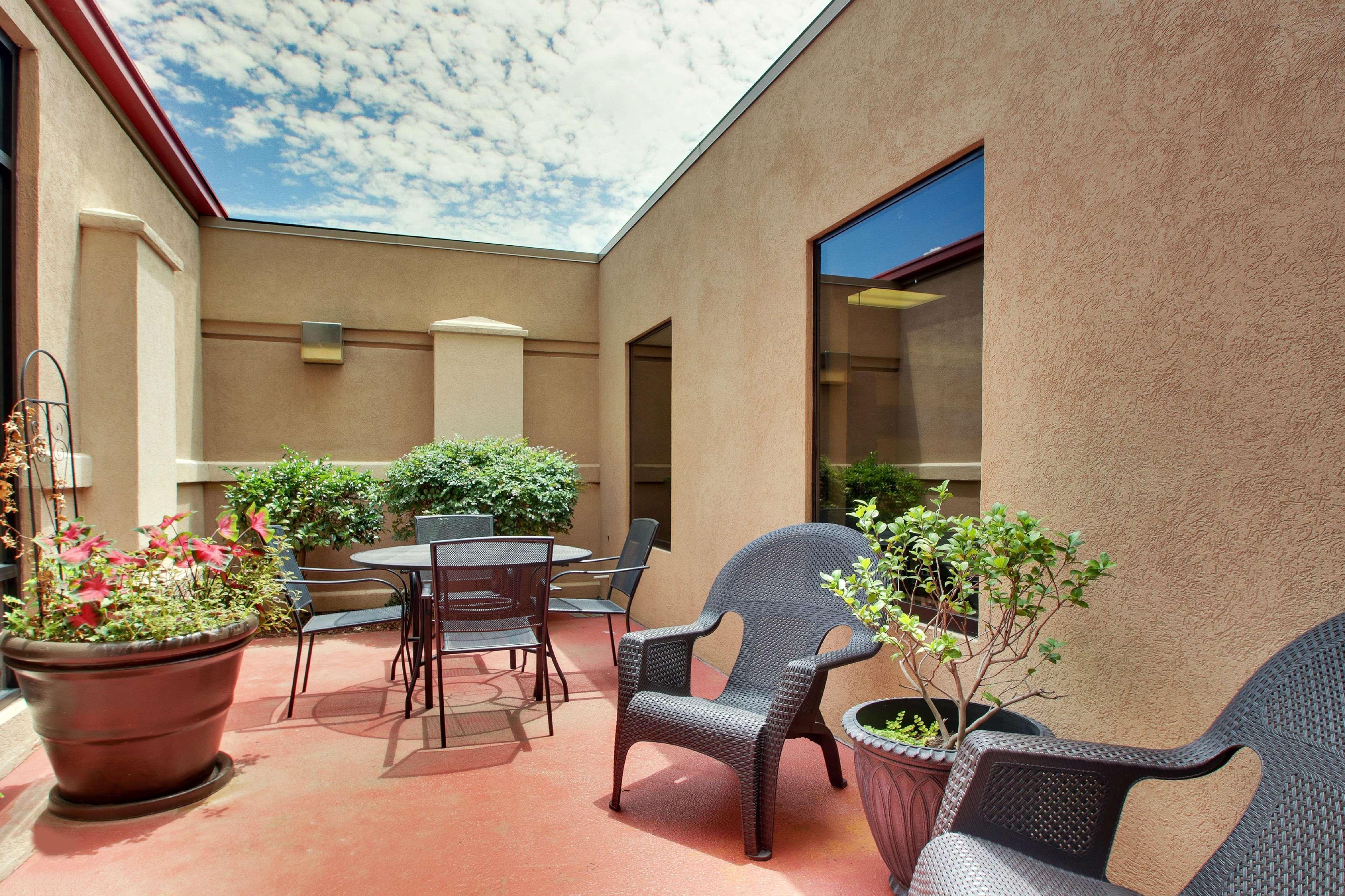 Hampton Inn Warner Robins Exterior photo