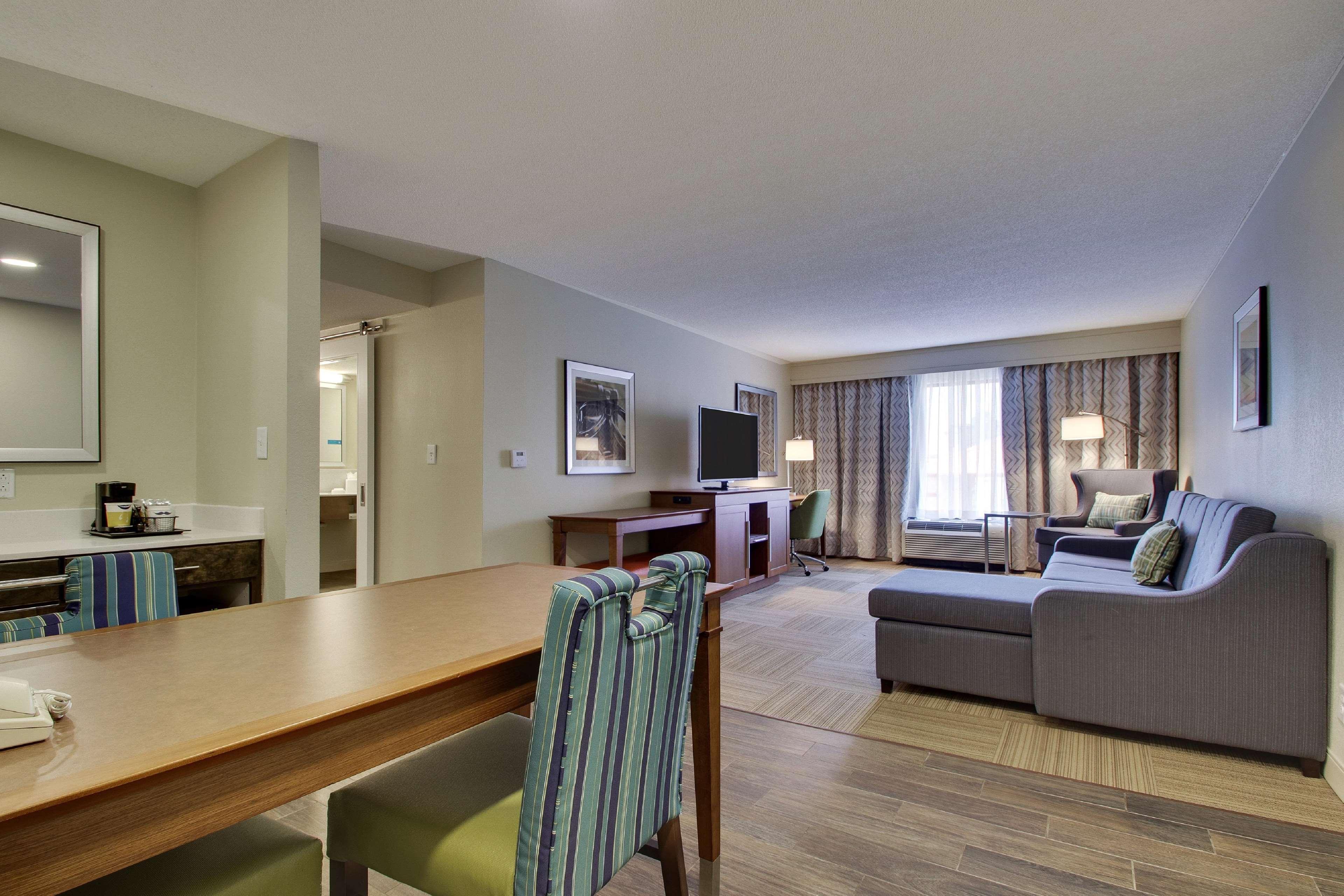 Hampton Inn Warner Robins Exterior photo