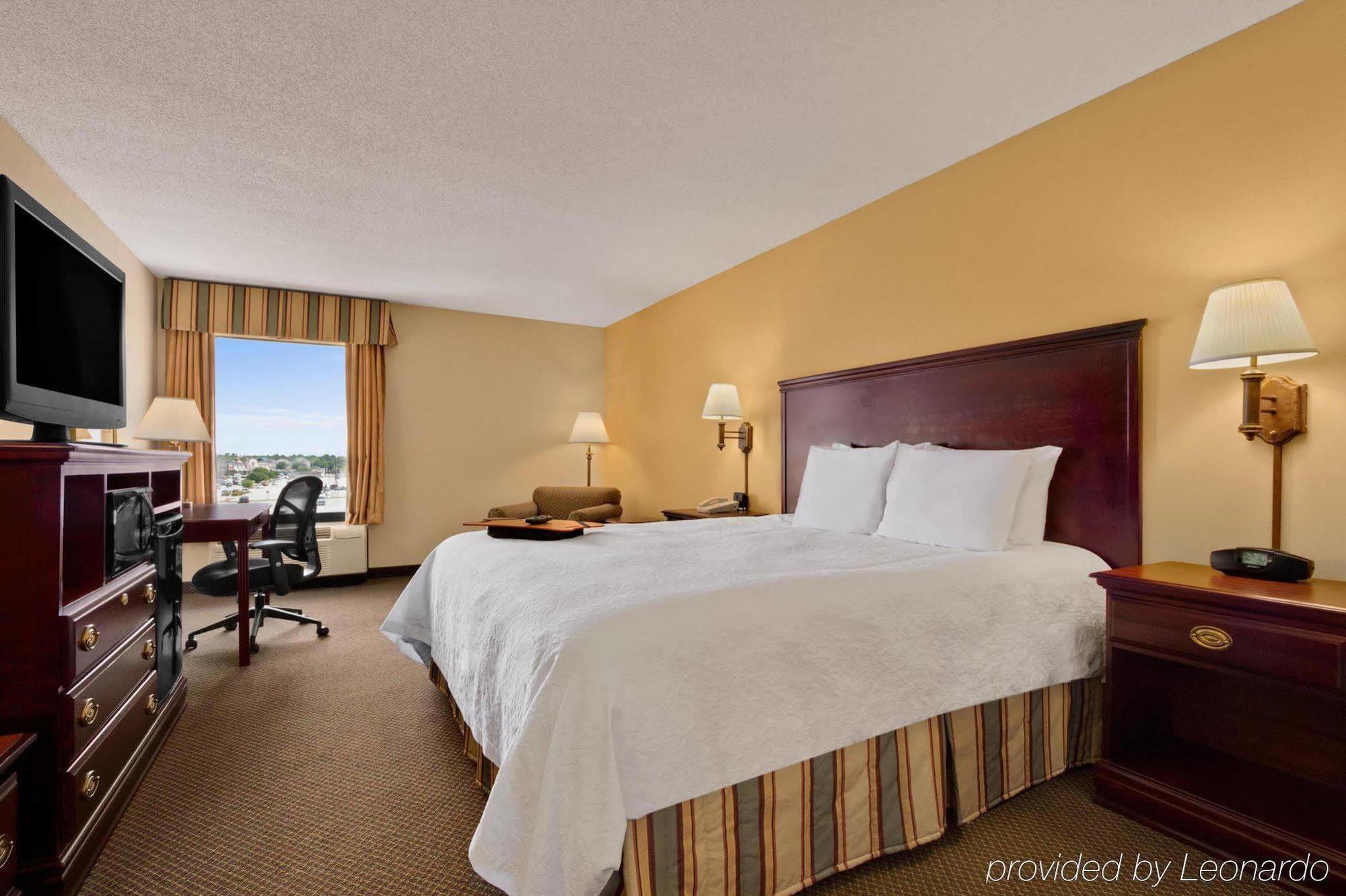 Hampton Inn Warner Robins Exterior photo